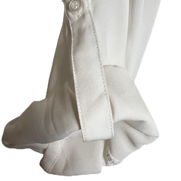 White, v-neck, Pleione top. Relaxed fit, tunic length with adjustable sleeves. - Picture 8 of 9